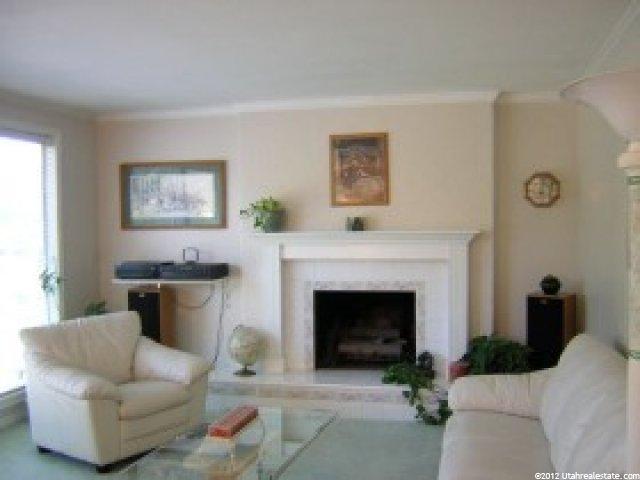 2205 E Buttonwood Dr S, Sandy, UT 84092 — photo 2