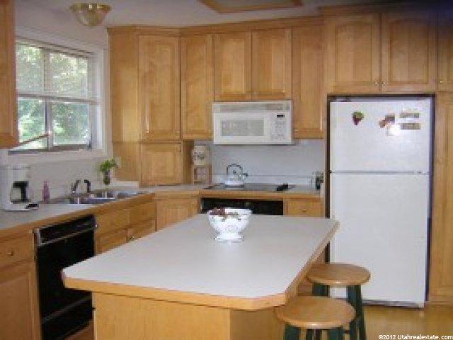 2205 E Buttonwood Dr S, Sandy, UT 84092 — photo 3