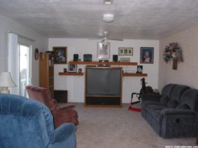 6074 S Dewdrops Dr, Kearns, UT 84118 — photo 4