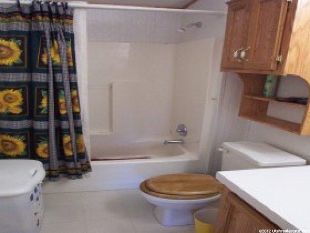 5187 S 2875 W, Roy, UT 84067 — photo 8