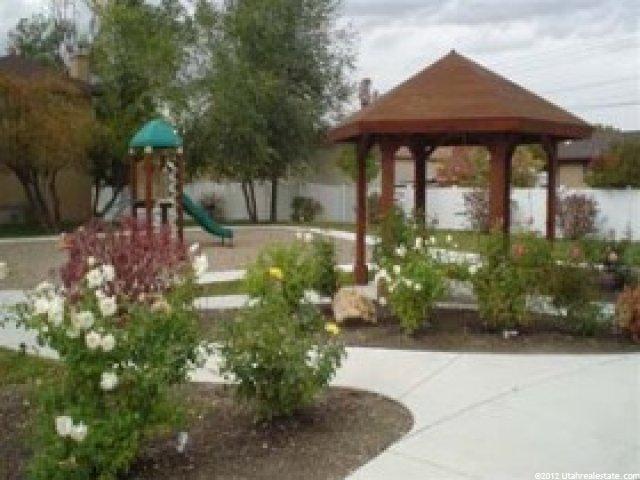 7978 Cypress Pine Cv, Sandy, UT 84070 — photo 2