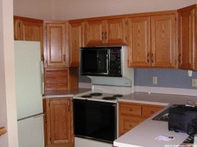 5045 Ridgedale Dr, Ogden, UT 84403 — photo 2