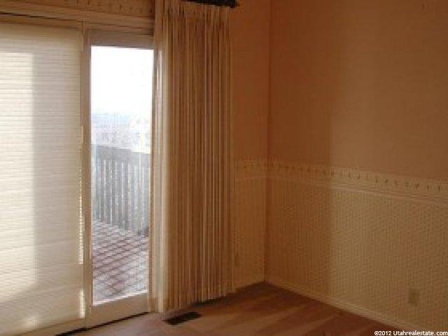 5045 Ridgedale Dr, Ogden, UT 84403 — photo 3