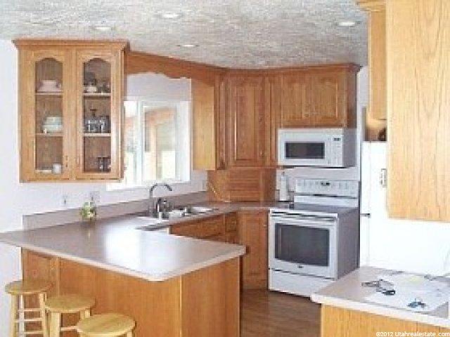355 S 300 W, Fillmore, UT 84631 — photo 4