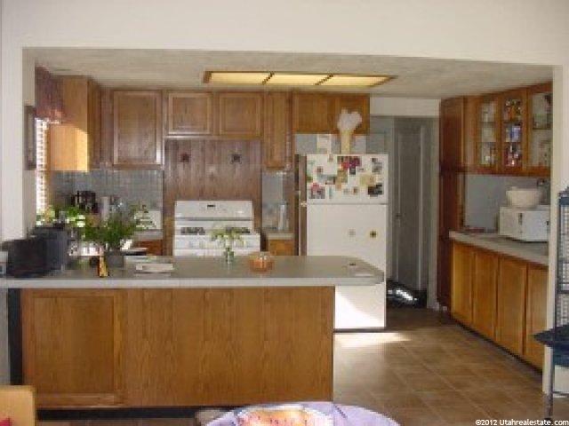 2319 S Van Buren Ave E, Ogden, UT 84401 — photo 3