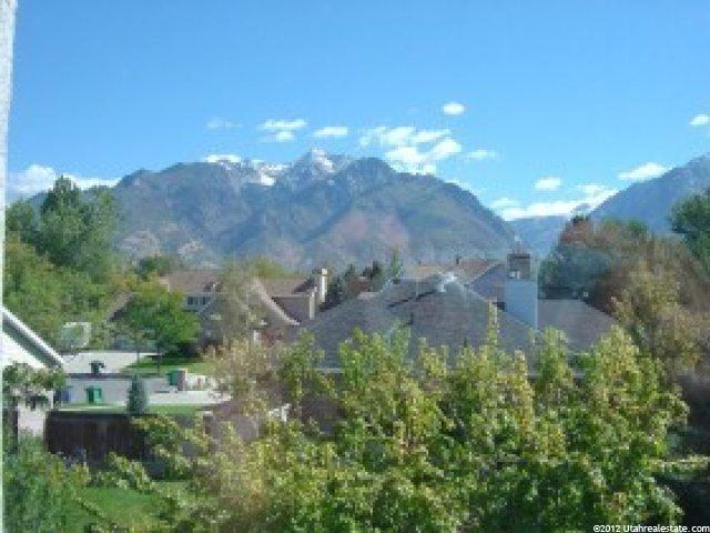 9265 S Peruvian Dr E, Sandy, UT 84093 — photo 4
