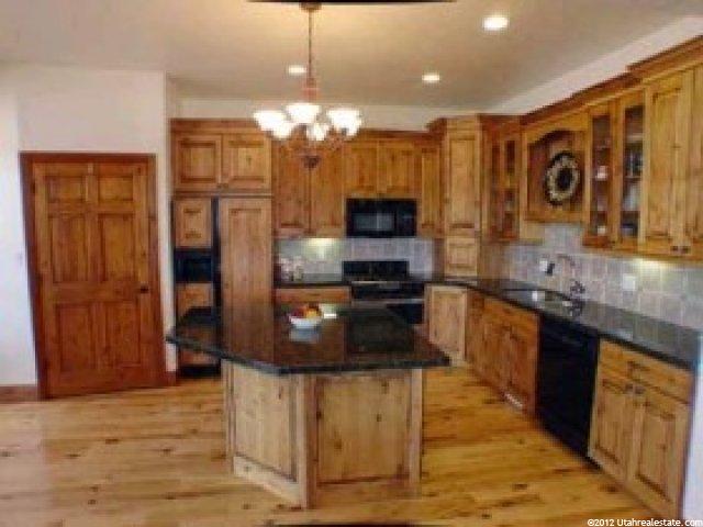 735 S Aspen Dr, Park City, UT 84098 — photo 3