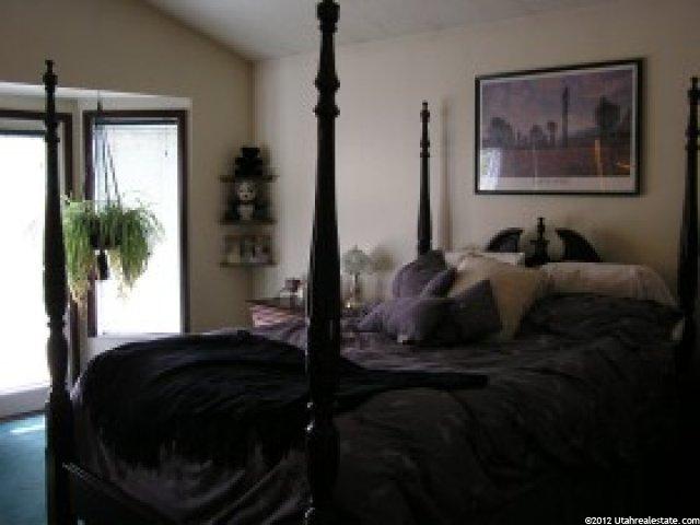 72 E 1975 N, Centerville, UT 84014 — photo 5