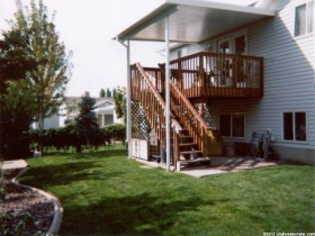581 W 950 N, Clinton, UT 84015 — photo 2