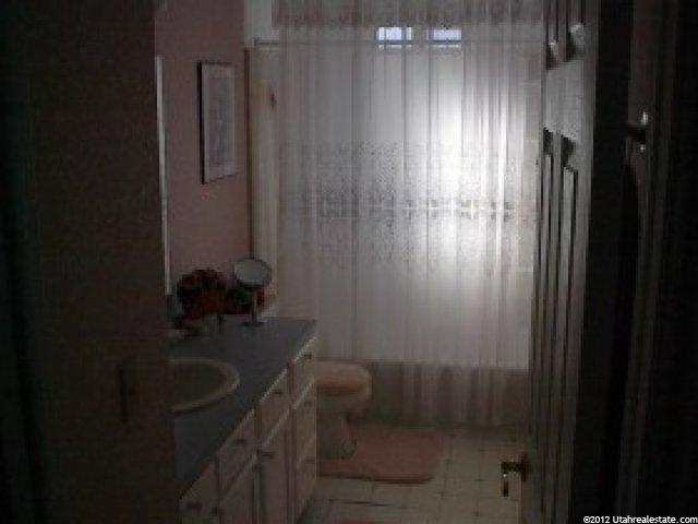 1617 N 2650 W, Clinton, UT 84015 — photo 5