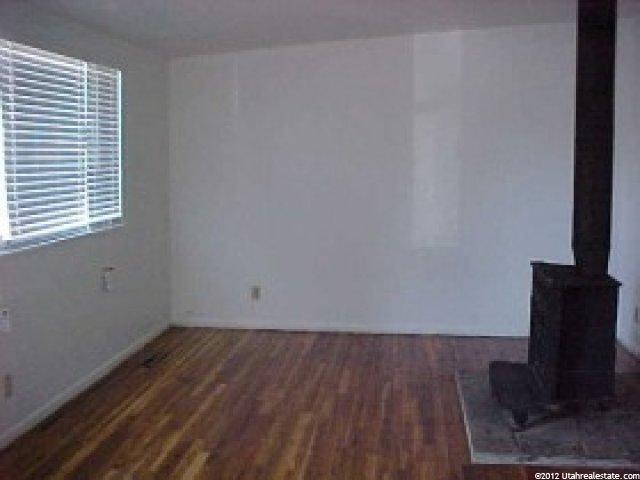 1619 Davis Dr, Layton, UT 84041 — photo 2