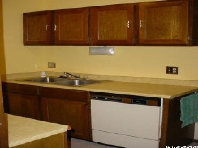88 W 50 S, Centerville, UT 84014 — photo 3