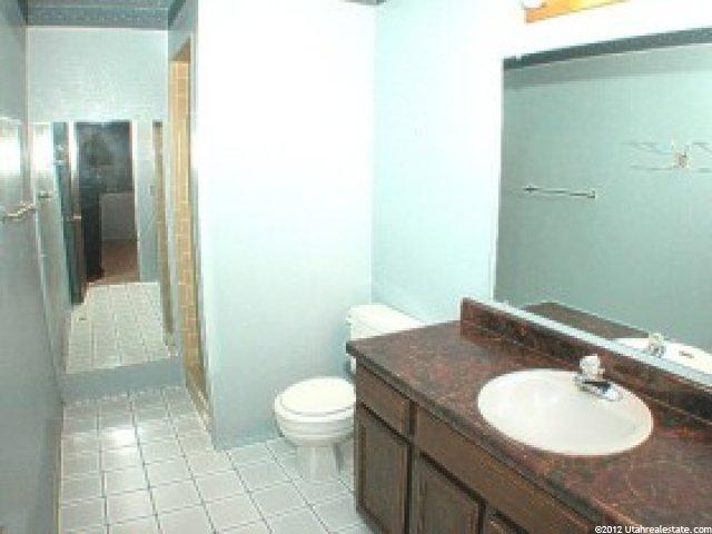 1423 Lexington Dr, Sandy, UT 84092 — photo 4