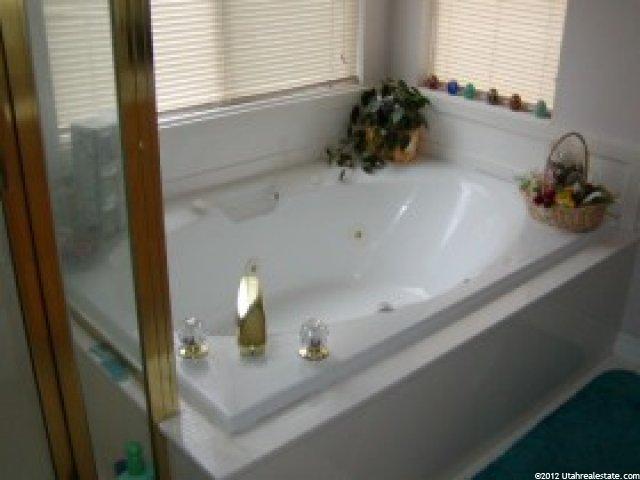 736 W 1275 N, Farmington, UT 84025 — photo 8