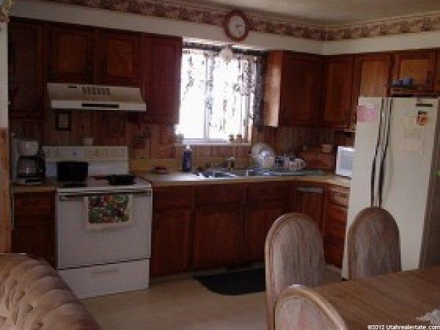 4090 W 2250 N, Corinne, UT 84307 — photo 2