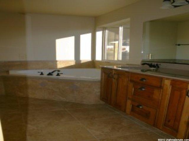 258 E 525 S, Providence, UT 84332 — photo 7