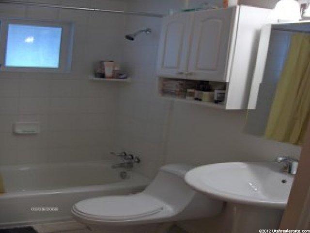 1382 Hudson St, Ogden, UT 84404 — photo 8