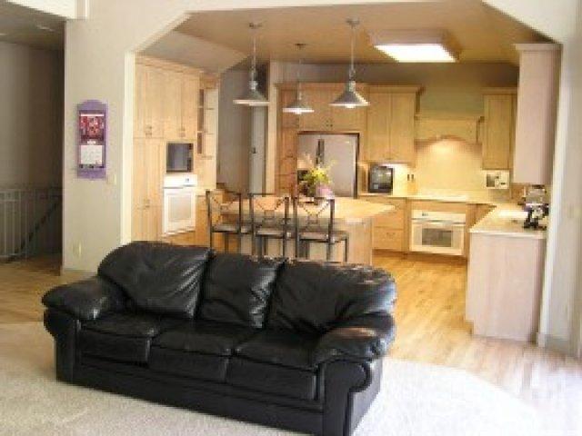 2092 E Bear Mountain Dr S, Draper, UT 84020 — photo 7