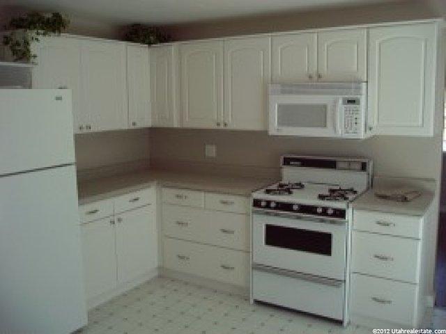 189 W 1125 N, Sunset, UT 84015 — photo 2