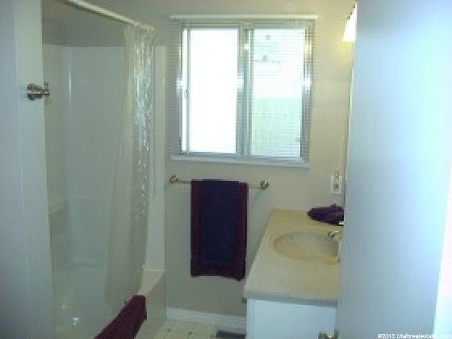 189 W 1125 N, Sunset, UT 84015 — photo 4