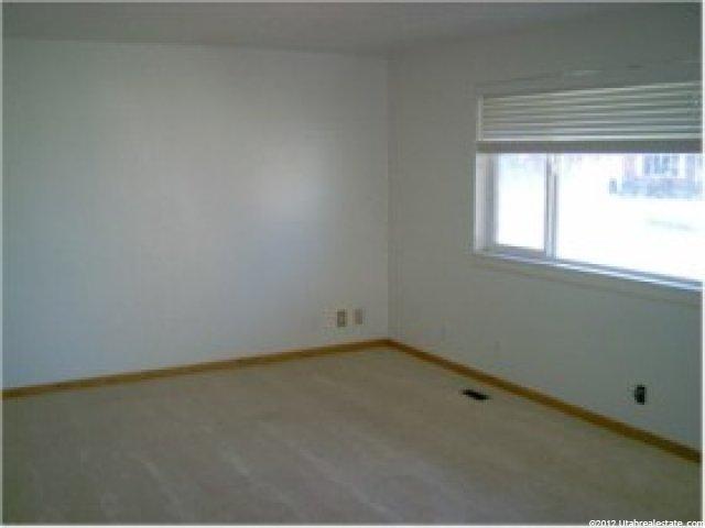 10445 S Crocus St E, Sandy, UT 84094 — photo 3