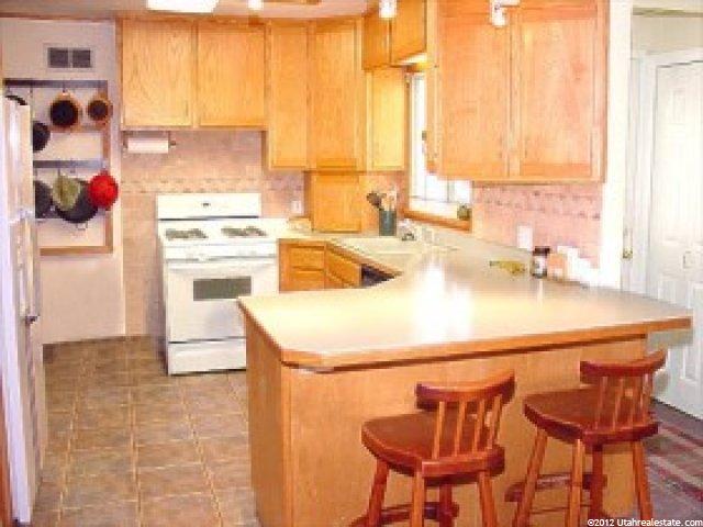 662 E 1200 N, Bountiful, UT 84010 — photo 4