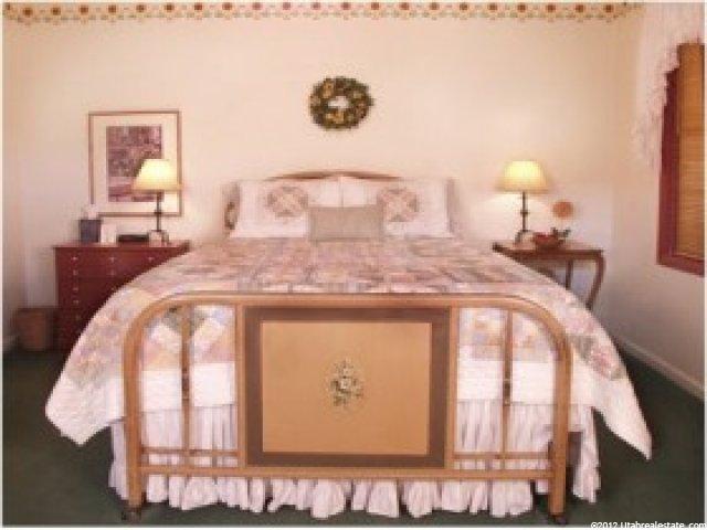 185 N 300 E, Moab, UT 84532 — photo 7