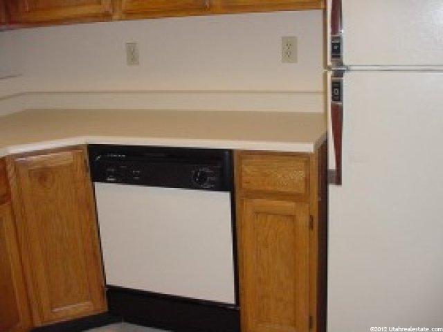 111 E Center S #1B, Clearfield, UT 84015 — photo 4