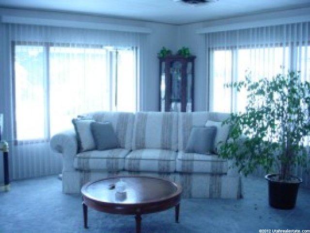 3800 S 1900 W #49, Roy, UT 84067 — photo 4