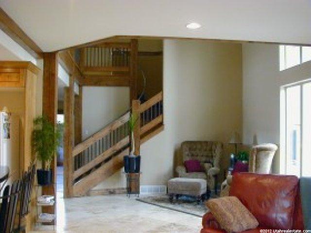 4757 Meadow View Rd, Murray, UT 84107 — photo 4