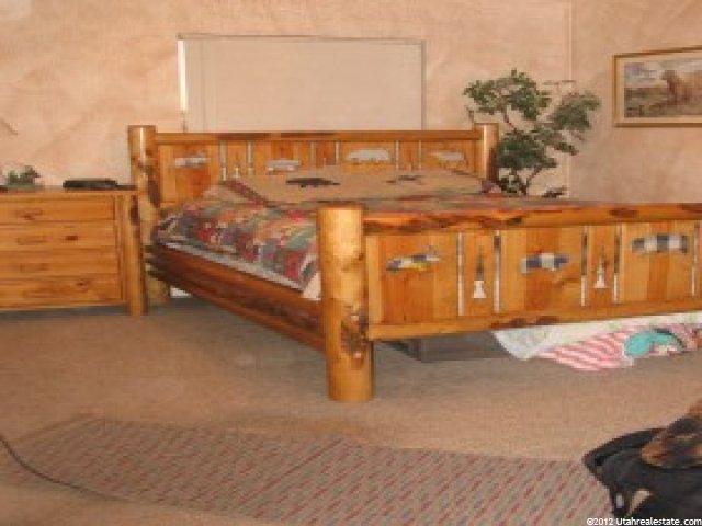 1910 E Stoney Mountain Dr, Lake Point, UT 84074 — photo 5