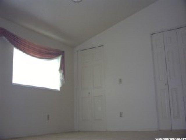 647 W 1175 N, Centerville, UT 84014 — photo 2
