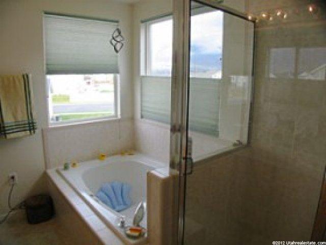 1156 N 100 E, Harrisville, UT 84404 — photo 5