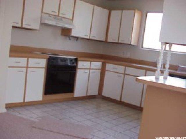 927 E 9275 S, Sandy, UT 84094 — photo 2