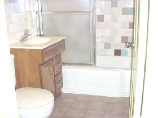 191 E Main St, Hyrum, UT 84319 — photo 5
