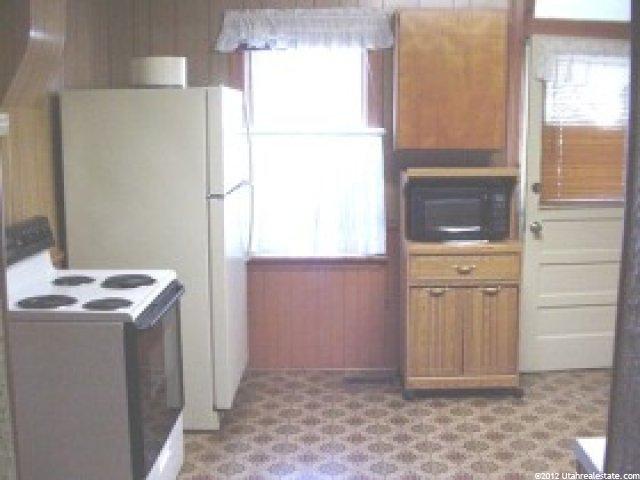 191 E Main St, Hyrum, UT 84319 — photo 6