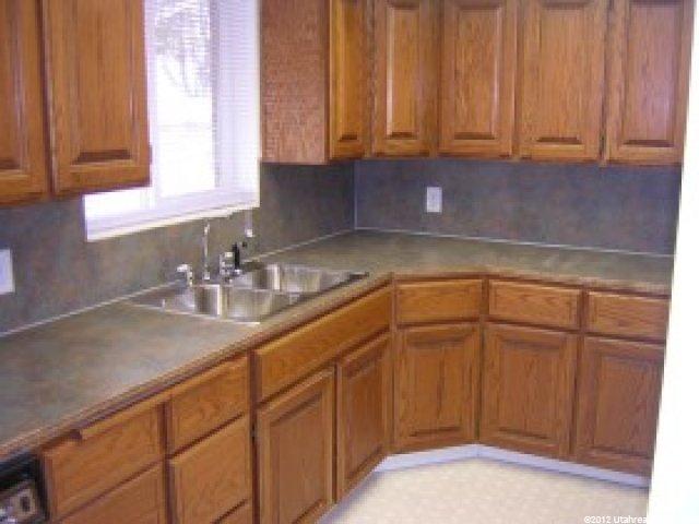 684 Ann St, Clearfield, UT 84015 — photo 5