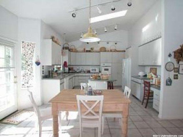 2770 E 9725 S, Sandy, UT 84092 — photo 3