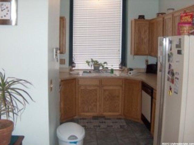 5747 S 2900 W, Roy, UT 84067 — photo 5