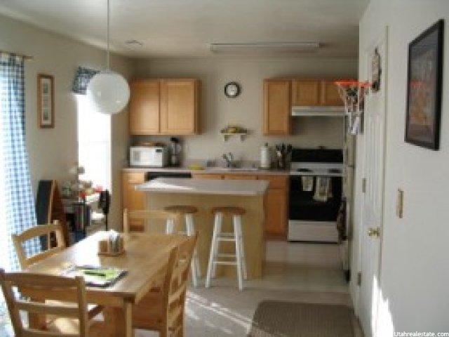 2179 W 2075 N, Clinton, UT 84015 — photo 3