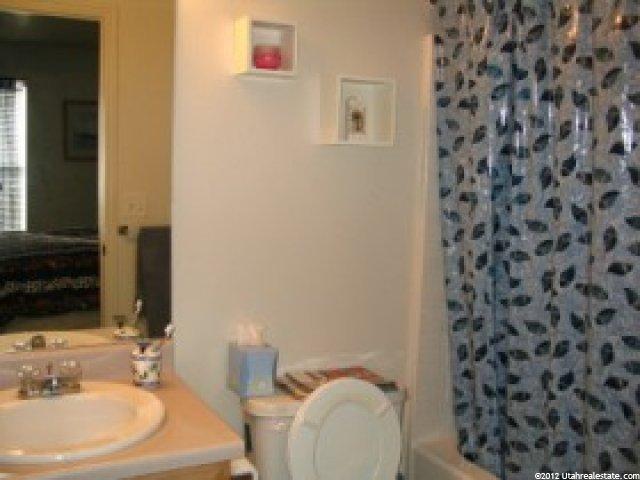 2179 W 2075 N, Clinton, UT 84015 — photo 5