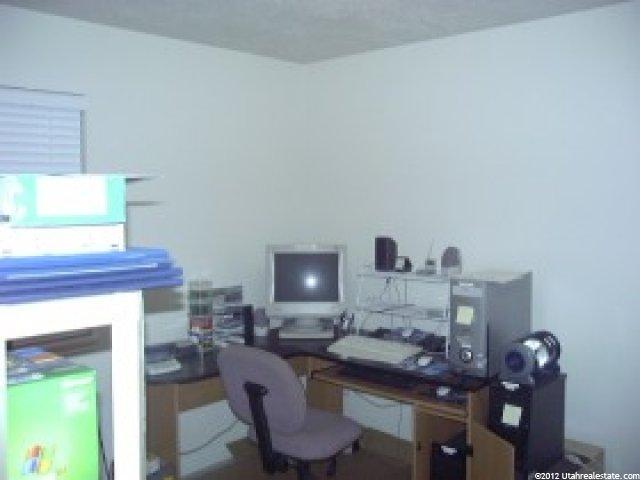 128 W 2525 N, Harrisville, UT 84414 — photo 4