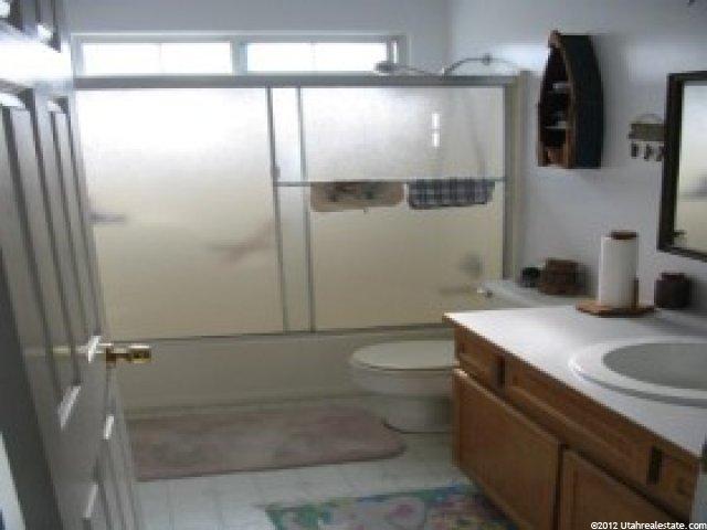 5333 S 2800 W, Roy, UT 84067 — photo 7