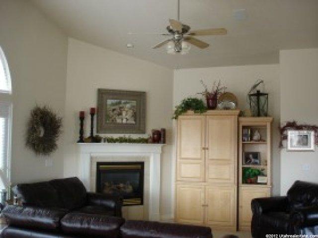 1526 Doral Dr, Syracuse, UT 84075 — photo 2