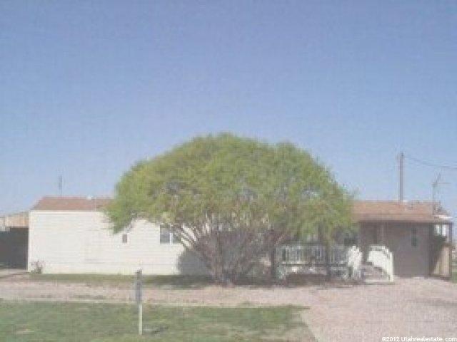615 N 400 W, Hinckley, UT 84635 — photo 2