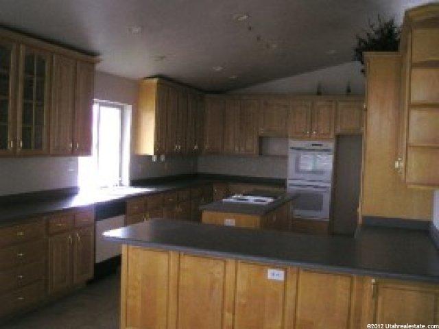 132 Coventry Ln, North Salt Lake, UT 84054 — photo 5