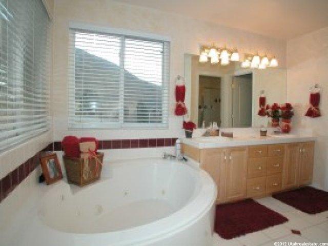 1987 Bear Mountain Dr, Draper, UT 84020 — photo 8