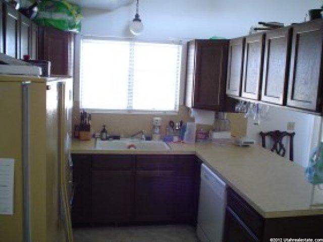 1727 Ski View Dr, Sandy, UT 84092 — photo 8