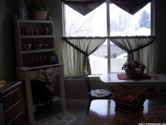 688 Orchard Dr, Bountiful, UT 84010 — photo 5