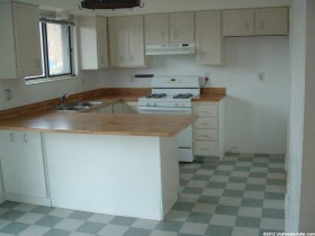 589 E 1400 S, Kaysville, UT 84037 — photo 7